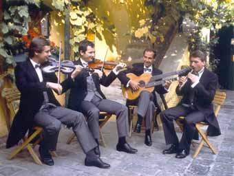 Foto des Wiener Thalia Quartetts (25 KB)